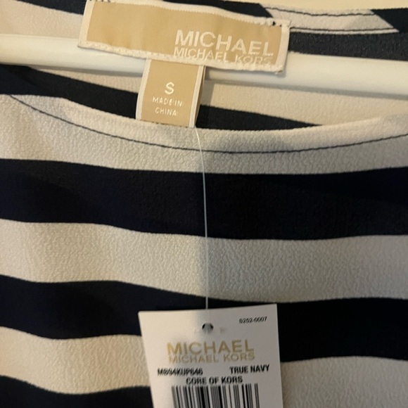 MICHAEL MICHAEL KORS Striped Tie-Hem Top - S - Picture 4 of 6